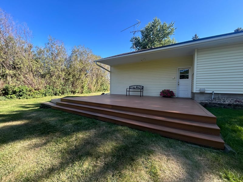 2425 East Ave, Worthington, MN 56187