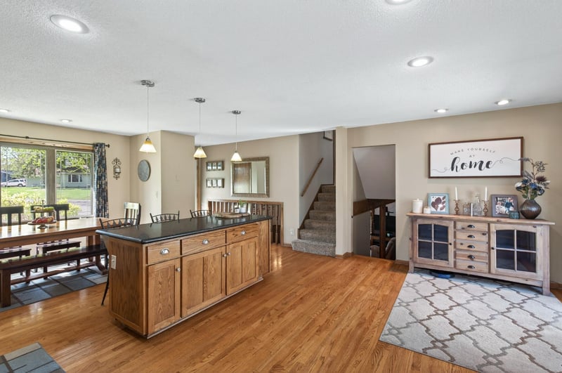 18278 Everton Ct, Farmington, MN 55024