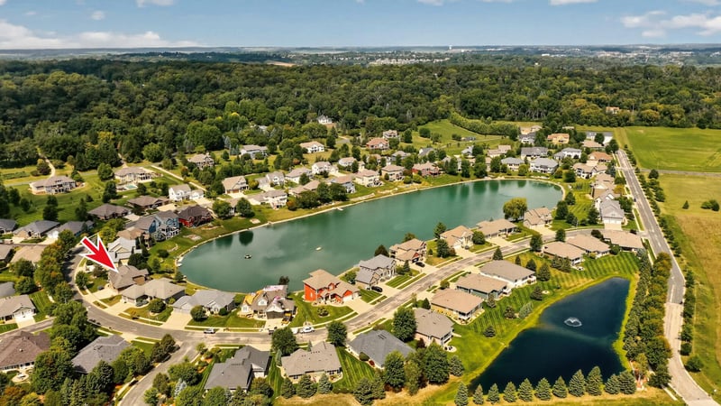 4010 Autumn Lake Ct SW, Rochester, MN 55902