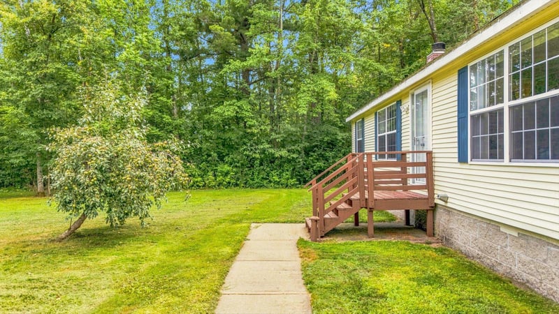 18004 Mission Creek Rn, Brook Park, MN 55007