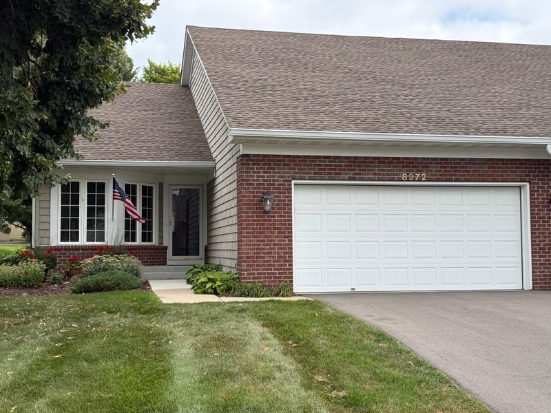 8972 Deer Run Dr, Victoria, MN 55386