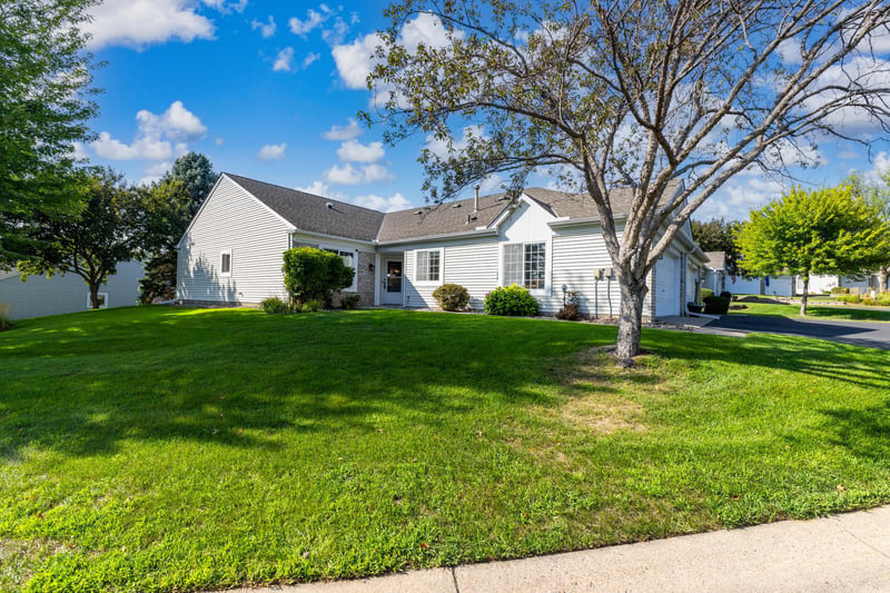 7490 Hinton Park Ave S, Cottage Grove, MN 55016