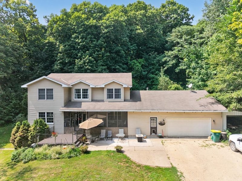 35259 53rd Ave, Cannon Falls, MN 55009