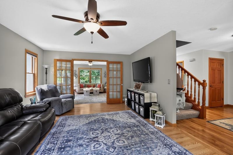 35259 53rd Ave, Cannon Falls, MN 55009