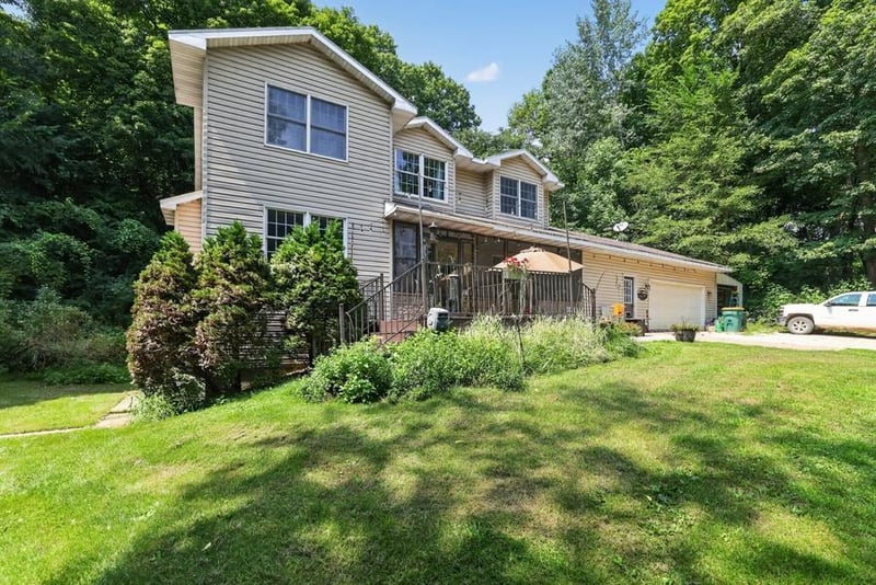 35259 53rd Ave, Cannon Falls, MN 55009