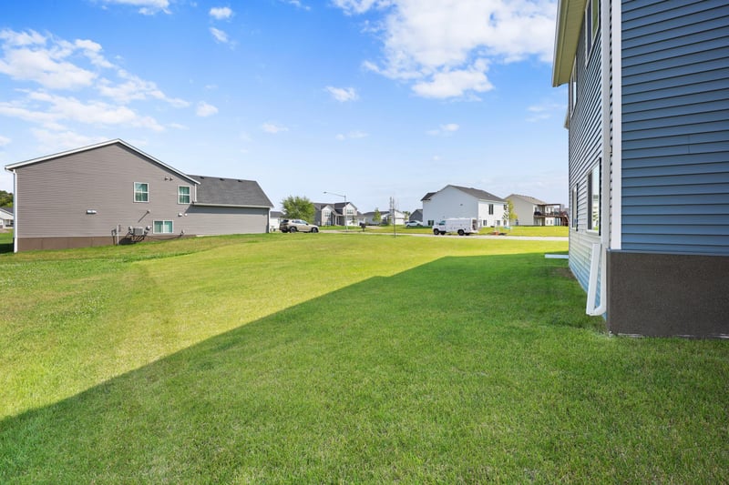4706 8th Street Loop NE, Saint Cloud, MN 56304