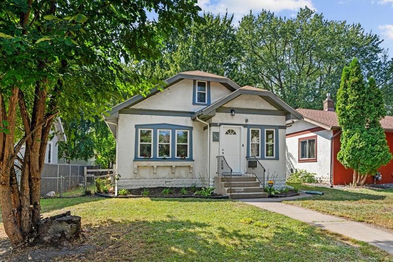 3447 James Ave N, Minneapolis, MN 55412