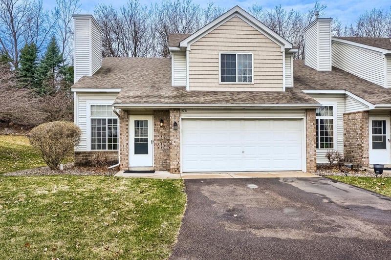 8731 Bechtel Ave #136, Inver Grove Heights, MN 55076