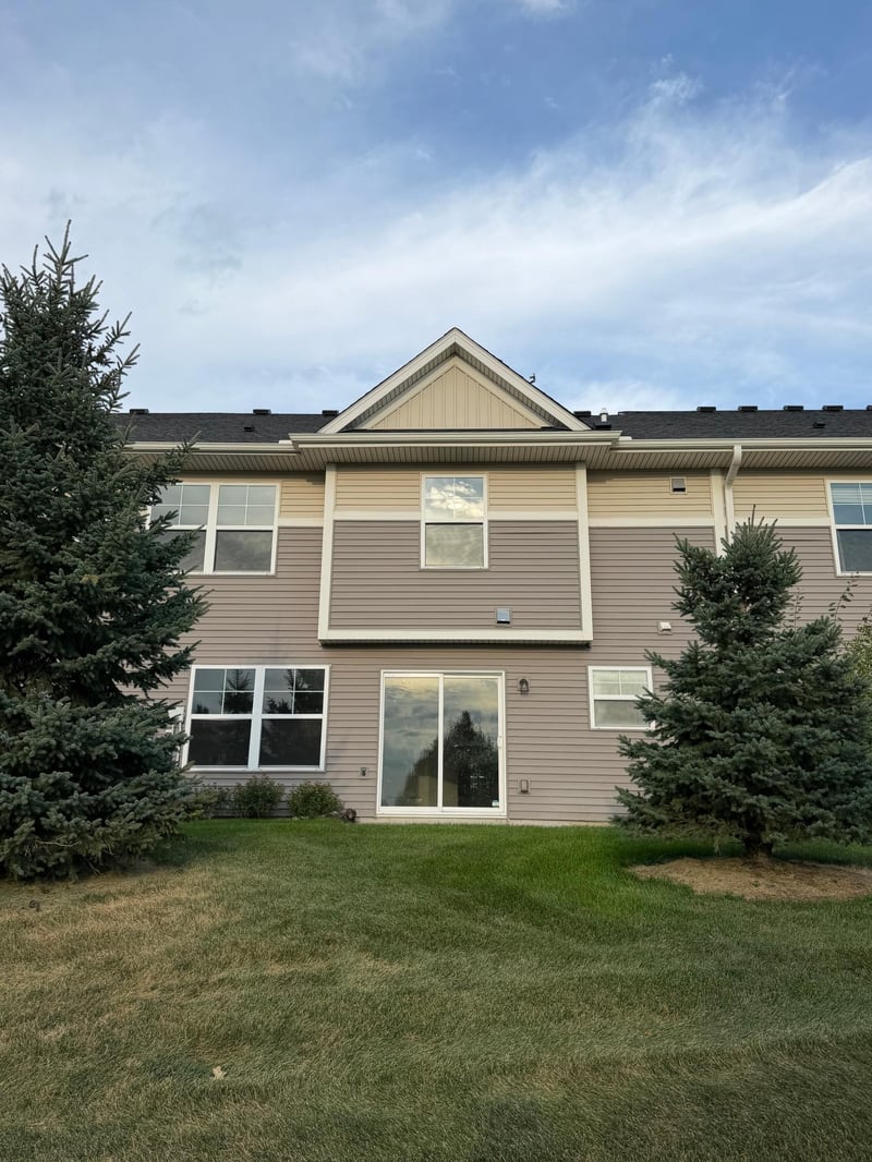 3278 Lakewood Trl, Woodbury, MN 55129