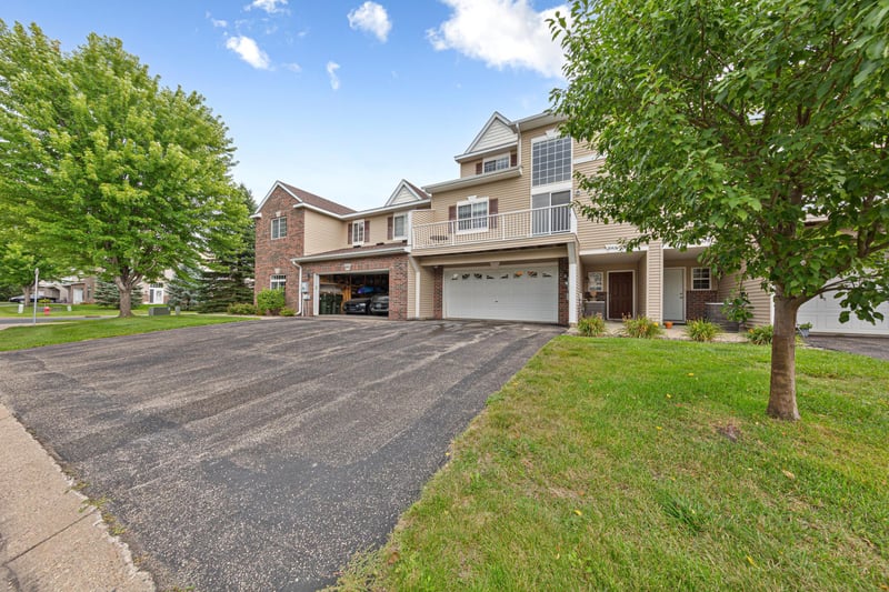 18418 Lafayette Way #428G, Lakeville, MN 55044