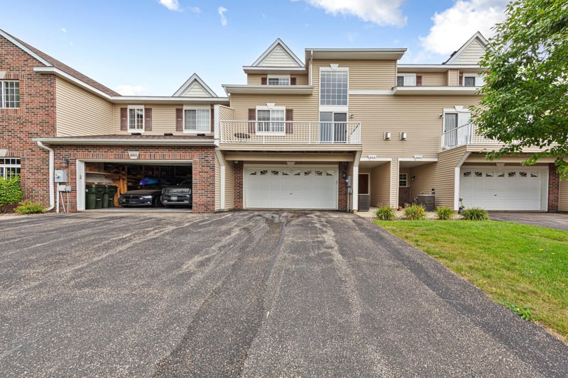 18418 Lafayette Way #428G, Lakeville, MN 55044