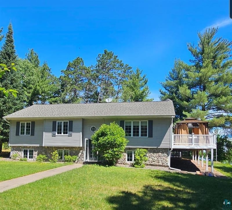 W8668 Peninsula Rd, Minong, WI 54859