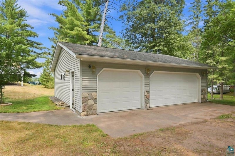 W8668 Peninsula Rd, Minong, WI 54859