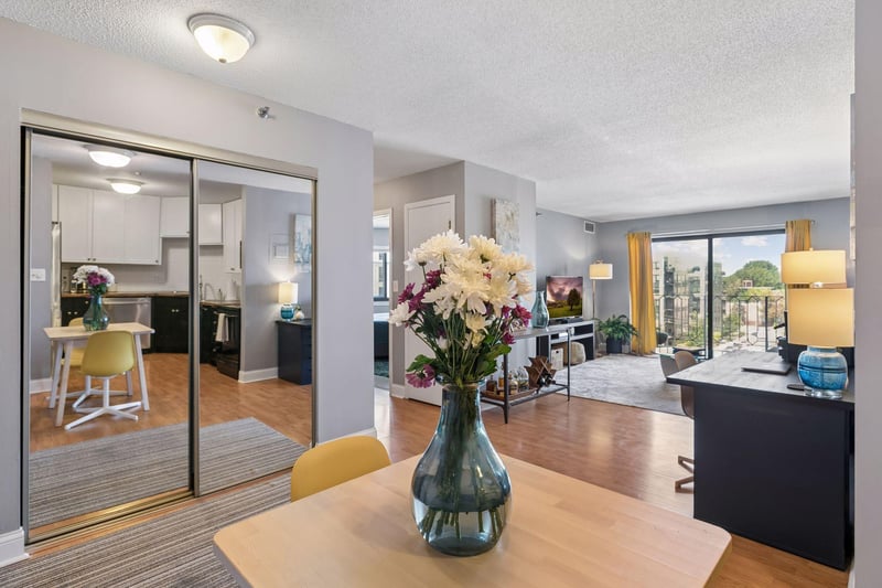 3131 Excelsior Blvd #512, Minneapolis, MN 55416