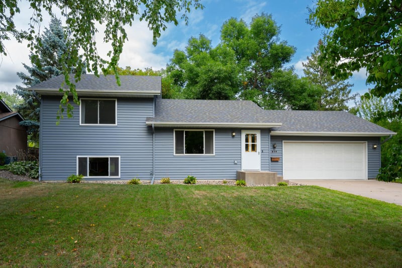 510 4th Ave N, Sauk Rapids, MN 56379