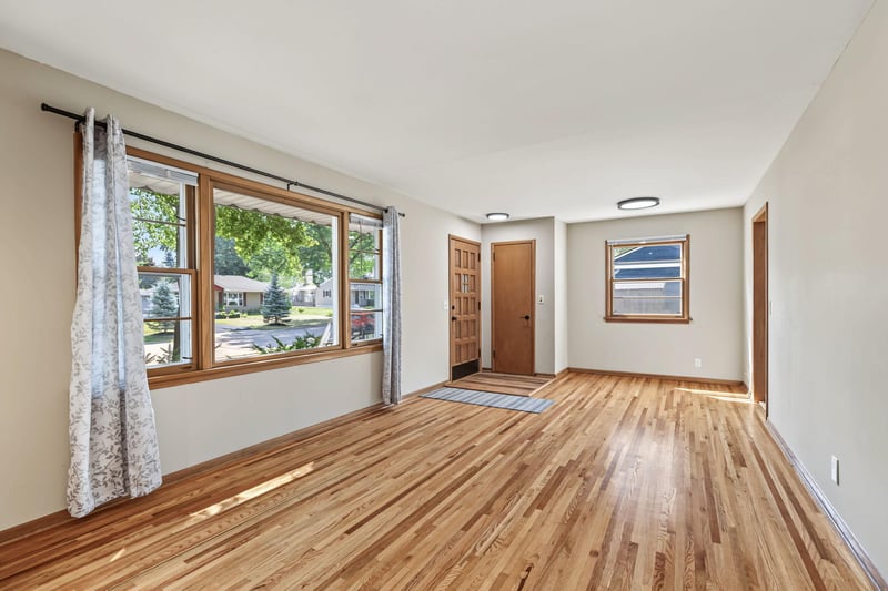2938 Washburn Cir, Richfield, MN 55423