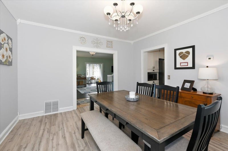 902 E 8th St, Superior, WI 54880