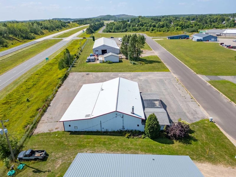 101 E Iron Dr, Chisholm, MN 55719
