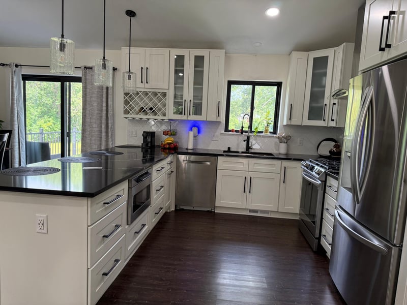 1026 Carrie St, West Saint Paul, MN 55118