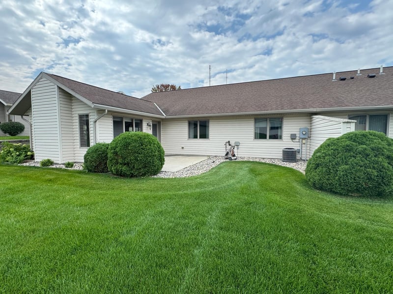 1724 Lower Trentwood Cir NE, Willmar, MN 56201