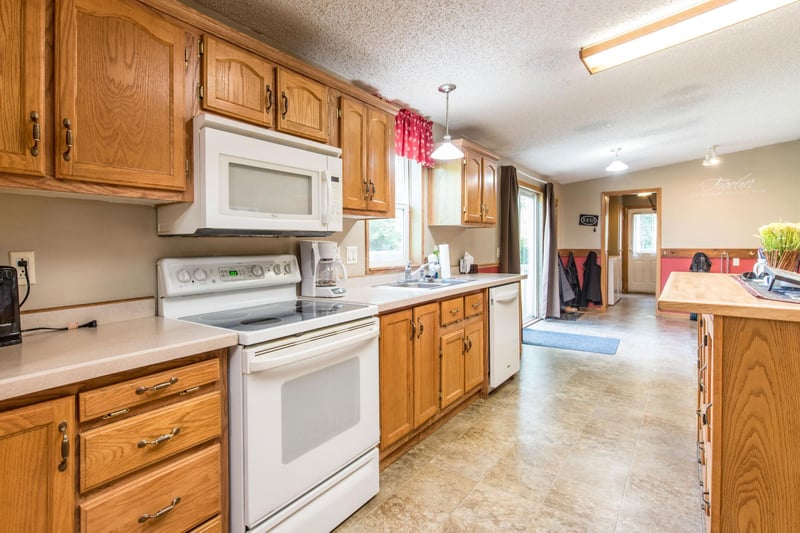 6951 County Road 82 NW, Garfield, MN 56332