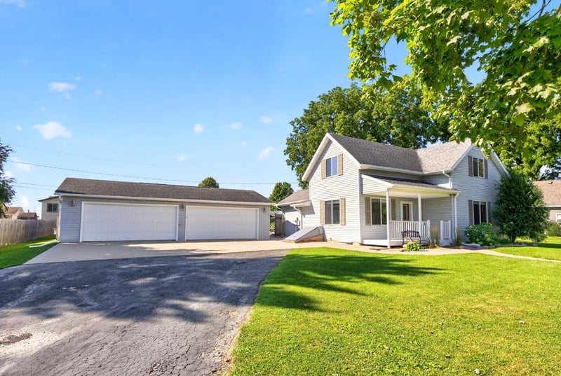10 5th St SW, Eyota, MN 55934