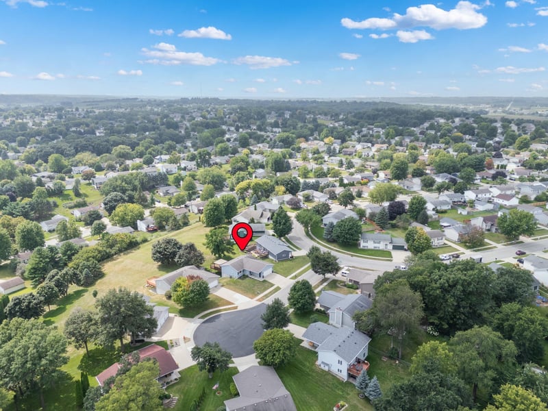4212 Sapphire Ln NW, Rochester, MN 55901