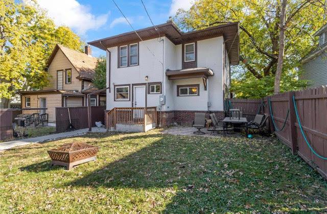 3239 Penn Ave N, Minneapolis, MN 55412