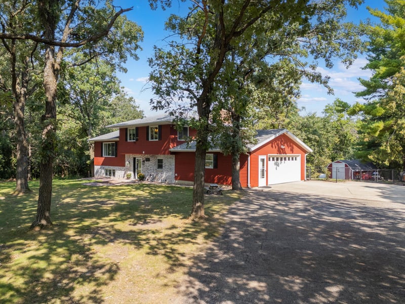 1715 35th St NE, Rochester, MN 55906