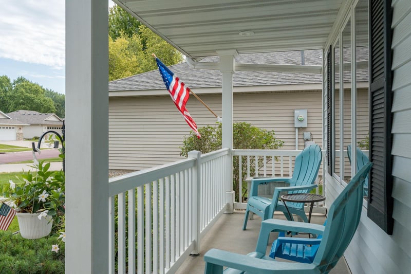 129 Cameo Ln, Mankato, MN 56001