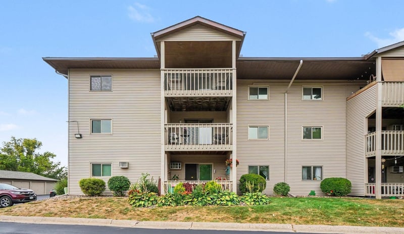 1828 Perlich Ave #2A, Red Wing, MN 55066