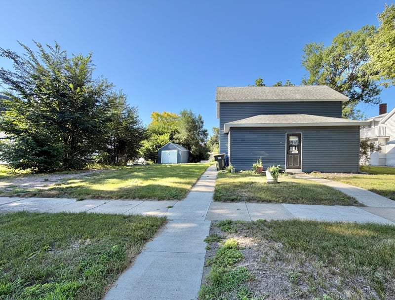 365 7th Ave, Granite Falls, MN 56241