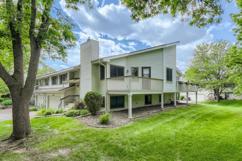 4118 Hemlock Ln N, Plymouth, MN 55441