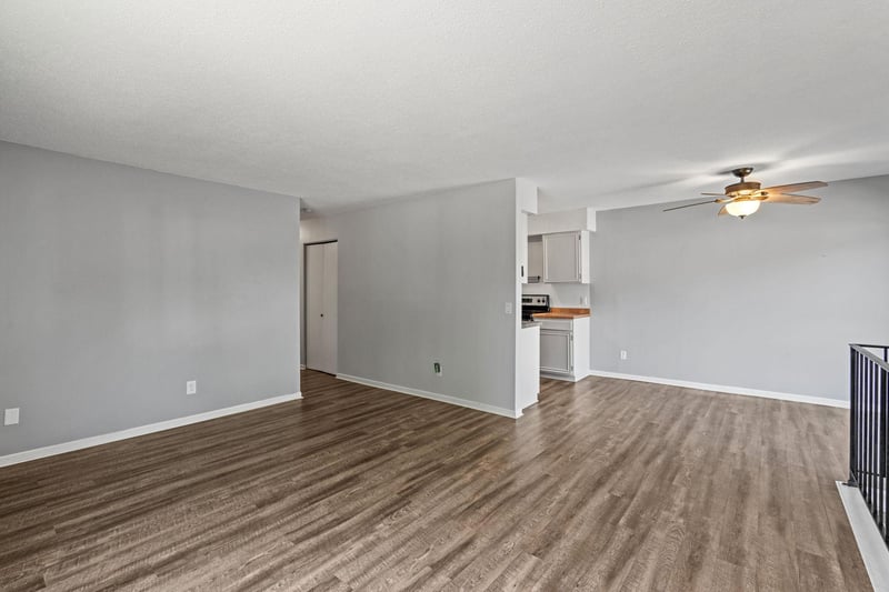 7304 Landau Dr, Bloomington, MN 55438