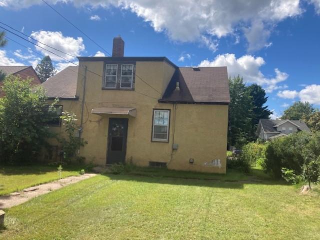 626 1st St, Nashwauk, MN 55769