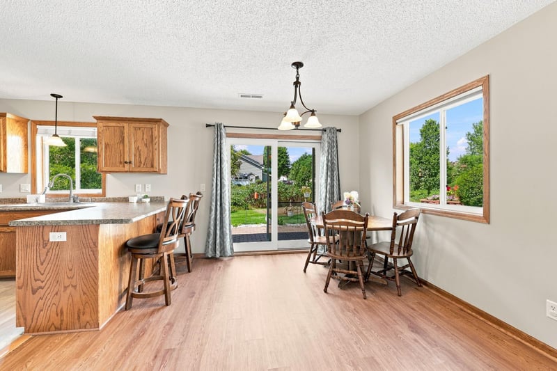 2612 Rushmore Rd, Hastings, MN 55033