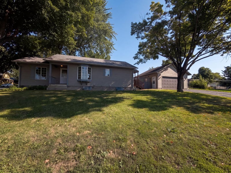 441 S Elm St, Waconia, MN 55387