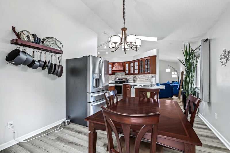 16781 Jonquil Trl, Lakeville, MN 55044