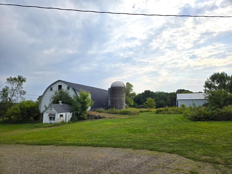 39 5th Ave, Clayton, WI 54004