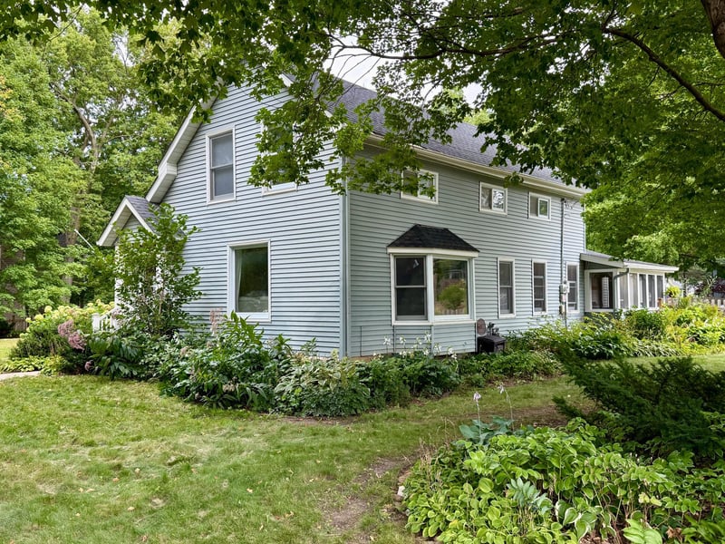 717 Winona St, Northfield, MN 55057