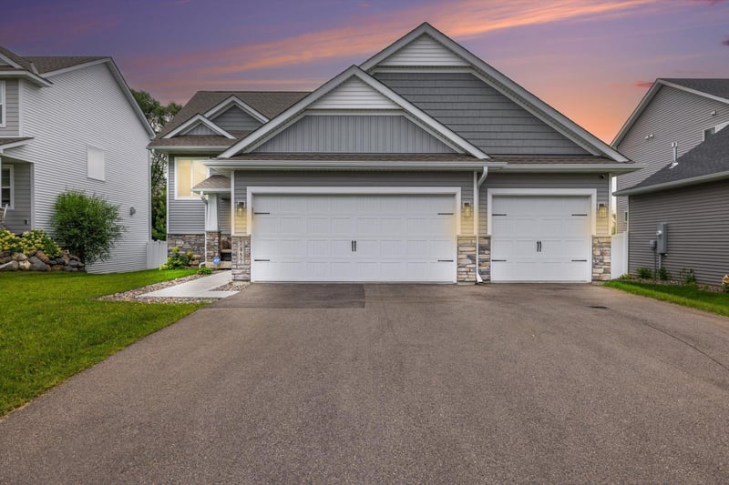 7457 63rd St S, Cottage Grove, MN 55016