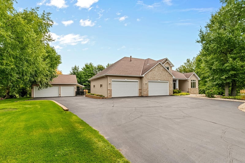 14661 Yancy St NE, Ham Lake, MN 55304