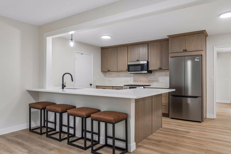 6109 Bethia Ln, Brooklyn Park, MN 55429