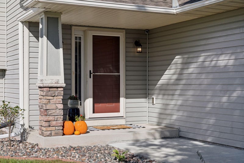 405 Prairie View Dr, Cologne, MN 55322
