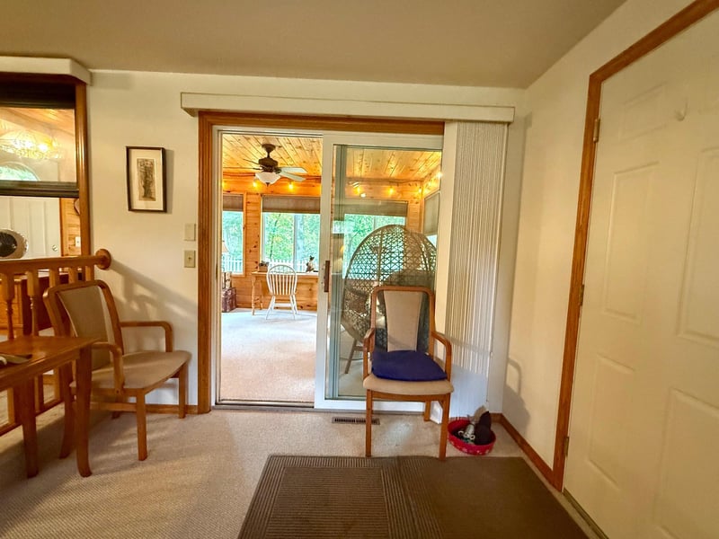 59 Edgewater Dr, Little Falls, MN 56345