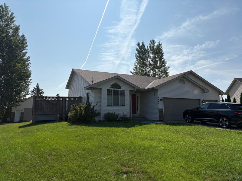 4442 Eakern Cir NE, Monticello, MN 55362