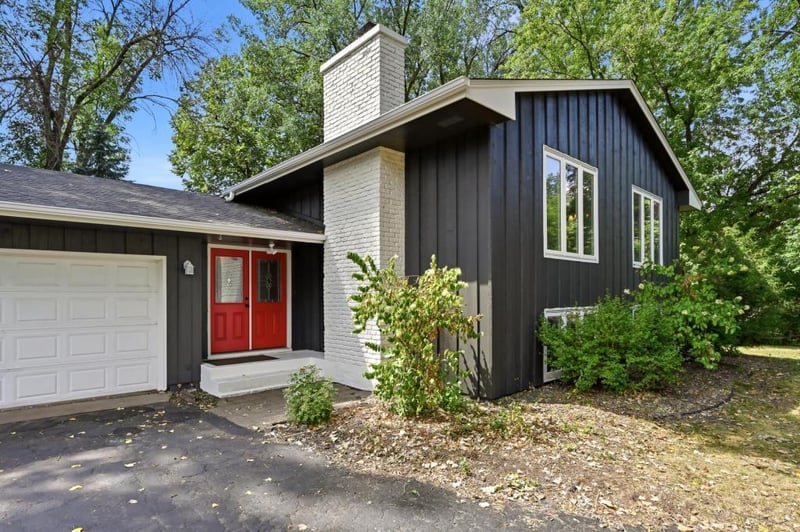 12275 W Timber Ln, Maple Grove, MN 55369