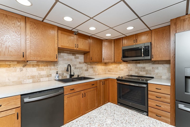 2100 Valkyrie Dr NW #301, Rochester, MN 55901