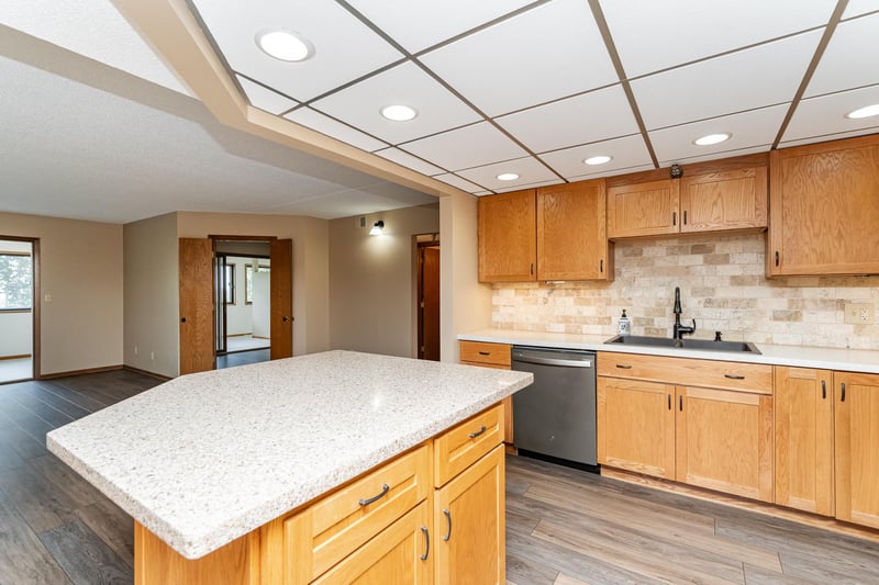 2100 Valkyrie Dr NW #301, Rochester, MN 55901