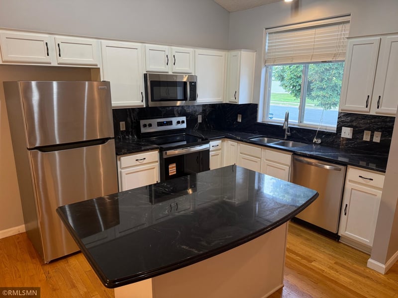 2290 Downing Ave, Shakopee, MN 55379